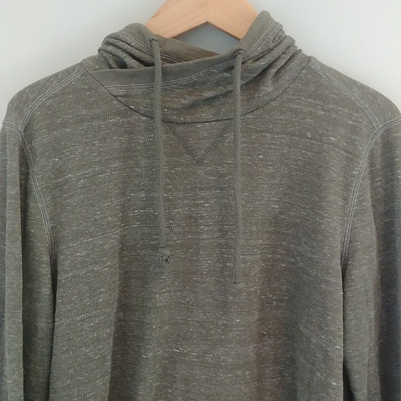 Express Sweater - Picture 3 of 9